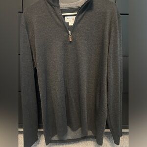 Mizzen + Main Quarter Zip. Medium/Trim Fit Black Heather color